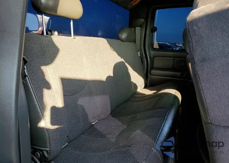 2005 Chevrolet Silverado C1500 из США, поврежденный, VIN 2GCEC19T951185435